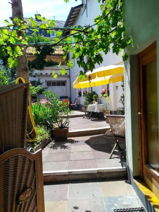 Urlaub Am Rhein, Ferienwohnung Mit Garten 보파르트 외부 사진